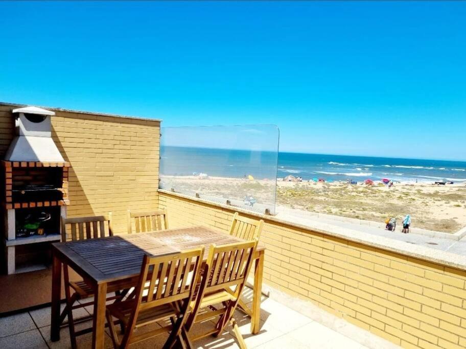 Beach House Lavra Lejlighed Eksteriør billede
